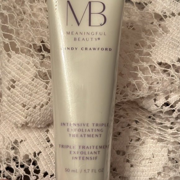 New never opened Set of Meaningful Beauty Facial Products - Picture 4 of 5